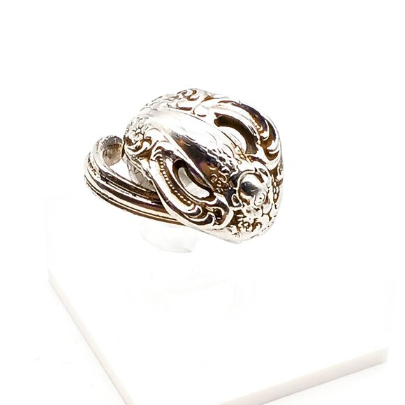 Vintage Elegant Spoon Wrap Ring, Silver Plate Floral Bypass Ring, Unique Gift - Picture 2 of 5